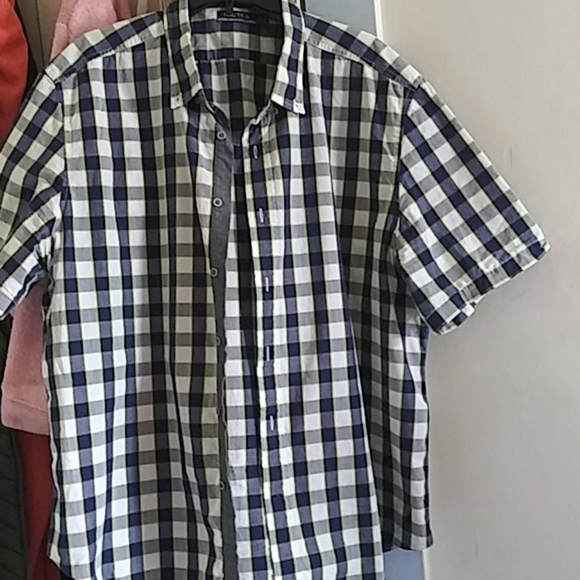 Nautica short sleeve button up - Picture 4 of 7